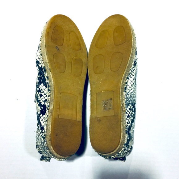 Vince Snake Print Espadrilles. New. Comfortable, great casual accessory. - Picture 7 of 9